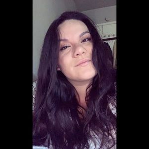 Meet your Posher, Araceli